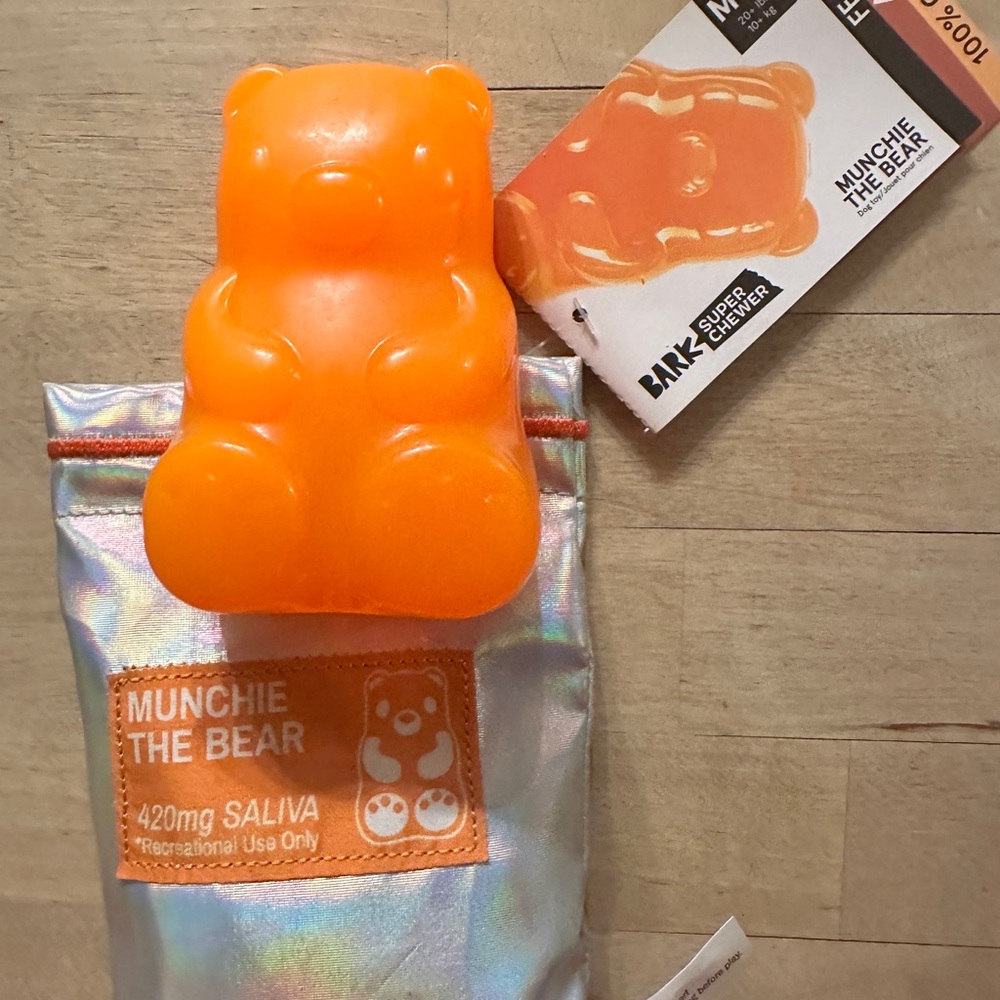 Munchie The Bear Orange Dog Chew Toy,w/42mg saliva